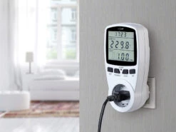 Revolt Stromverbrauchsmessgerät:2er-Set Digitale Energiekostenmesser Mit XXL Jumbo Display -Shop Für Smart-Home-Produkte nc5550 6