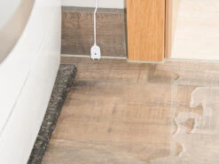 Luminea Home Control Wassermelder Alexa:WLAN-Wassermelder, Externer Sensor, App, Bis 2 Jahre Batterie-Laufzeit -Shop Für Smart-Home-Produkte zx5004 4