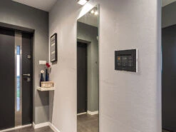 VisorTech Alarmanlage Sets:10-tlg. Funk-Alarmanlage: 7 Sensoren, 2 Fernbedienungen, GSM, WLAN App -Shop Für Smart-Home-Produkte zx5313 5 1