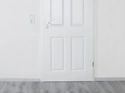 AGT Türbeschläge Badezimmer:2er-Set Edelstahl-Türbeschlag Bad & WC, 2 Klinken & Rosetten, Eckig -Shop Für Smart-Home-Produkte zx8081 5 1